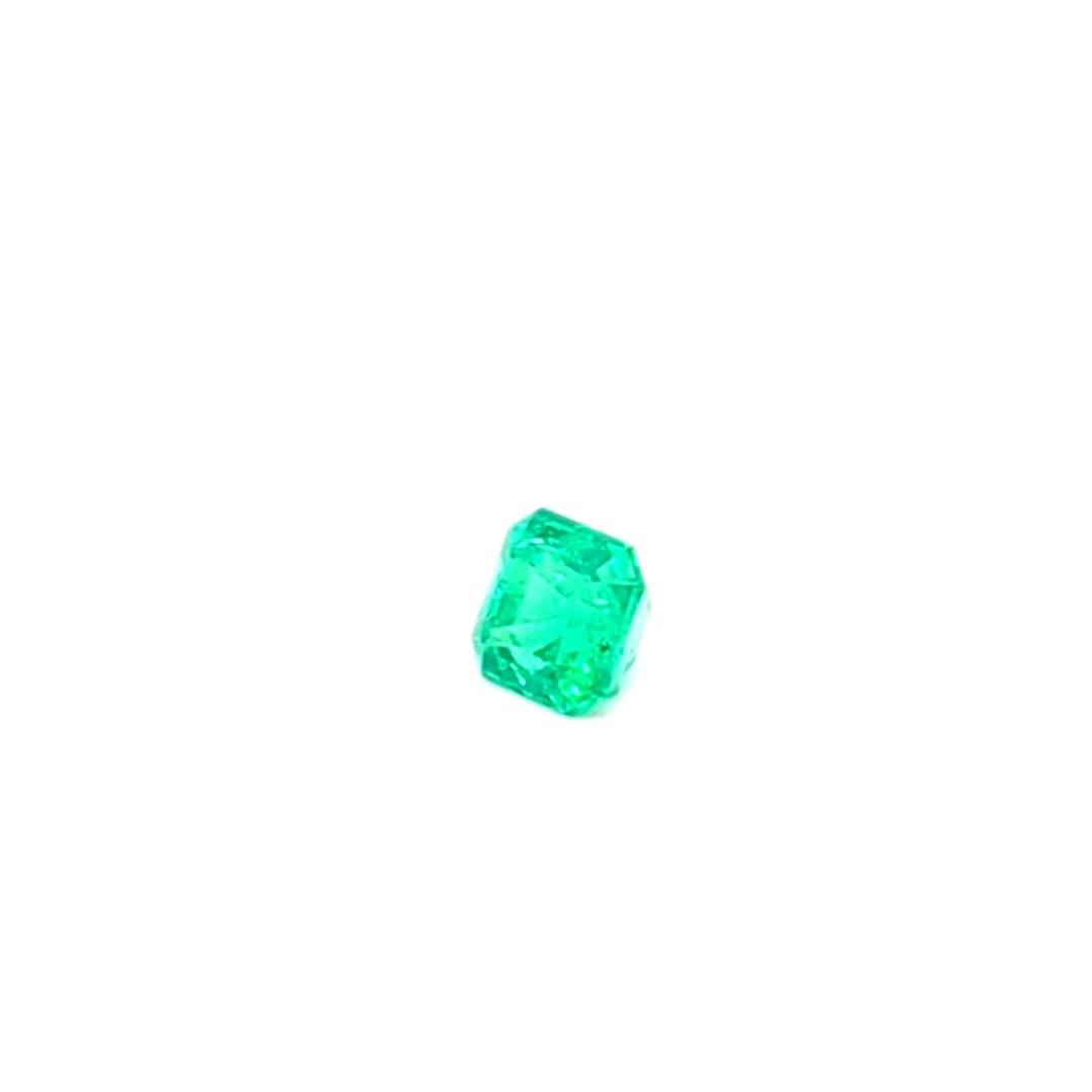 Loose Emerald Stone 0.66Ct