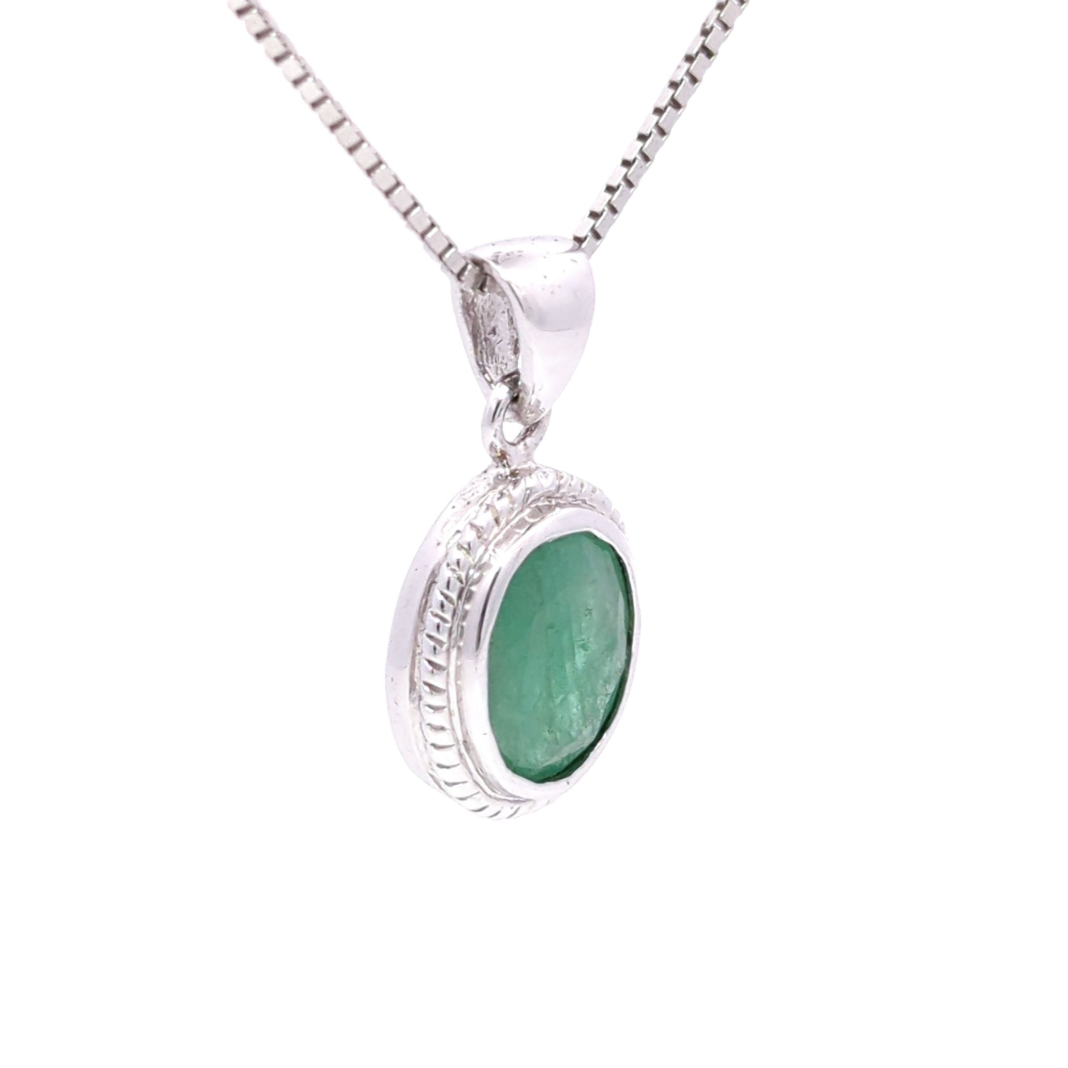 Oval Emerald Necklace
