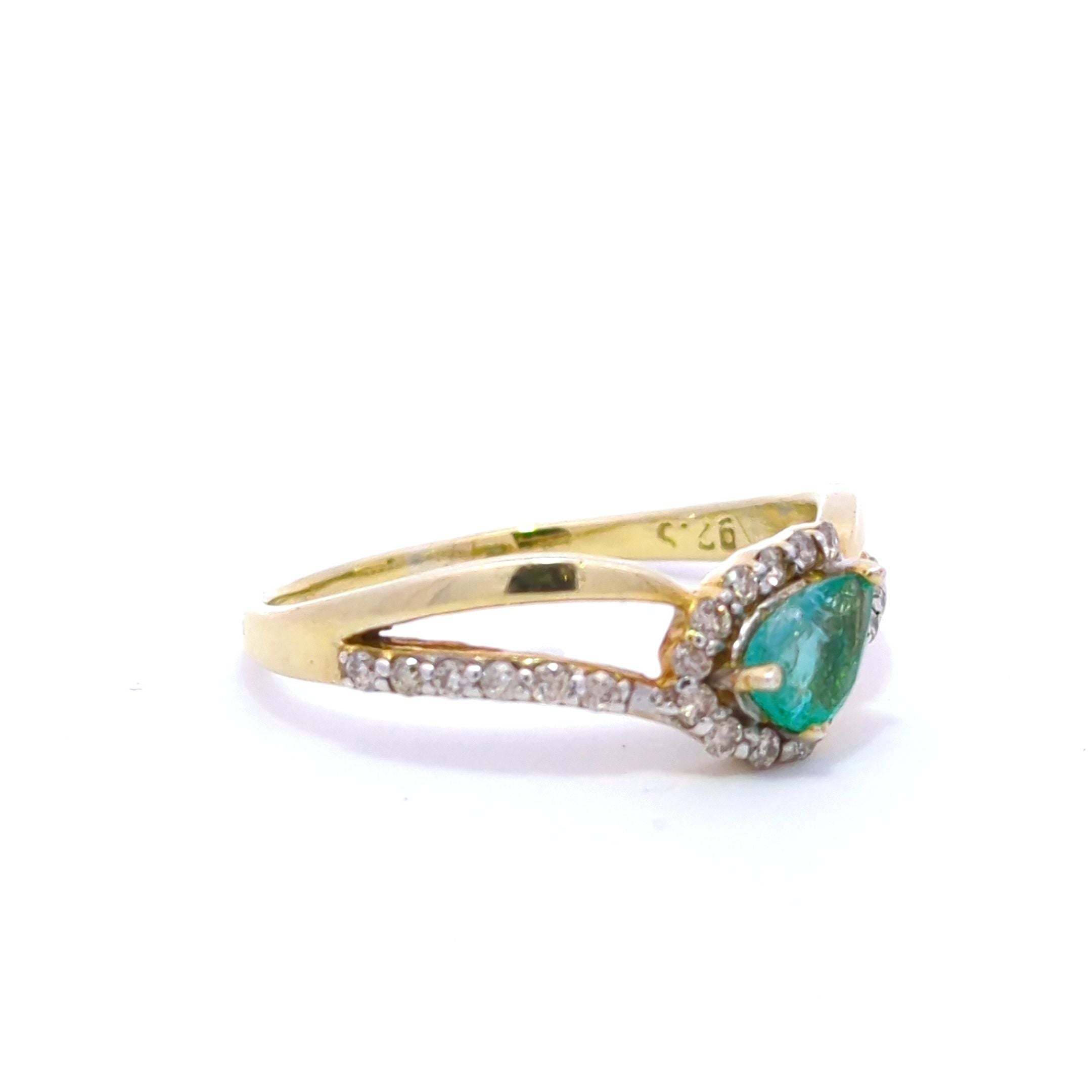 Emerald Teardrop Diamond Ring