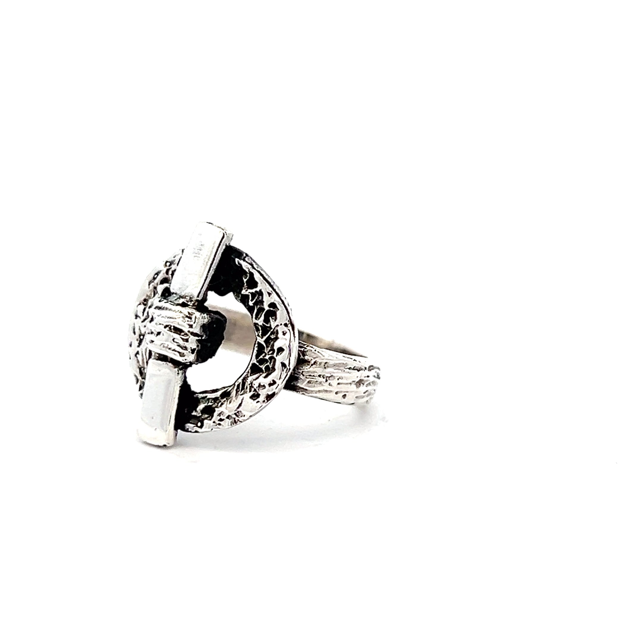 Oxidised Circle and Bar Ring