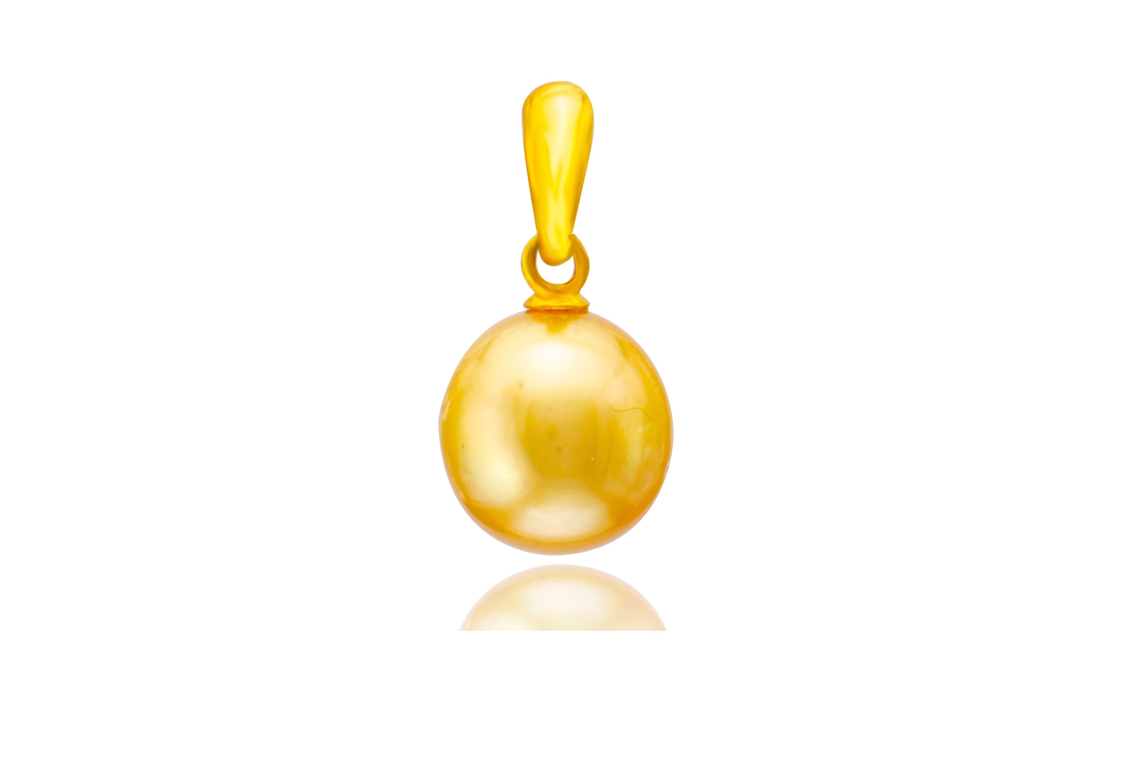 Golden South Sea Pearl Oval Pendant