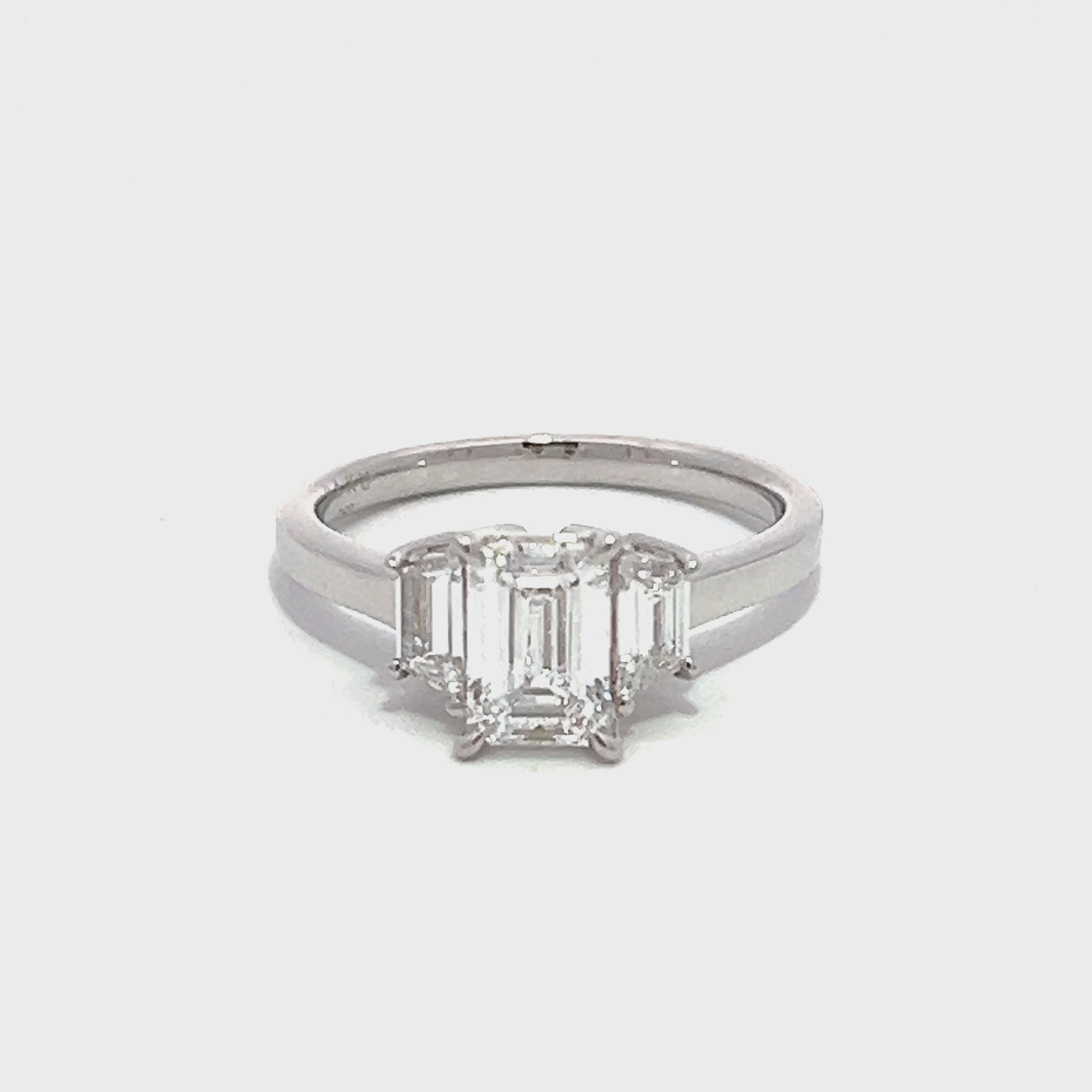 1.35Ct Emerald Cut Trapezoid Diamond Engagement Ring
