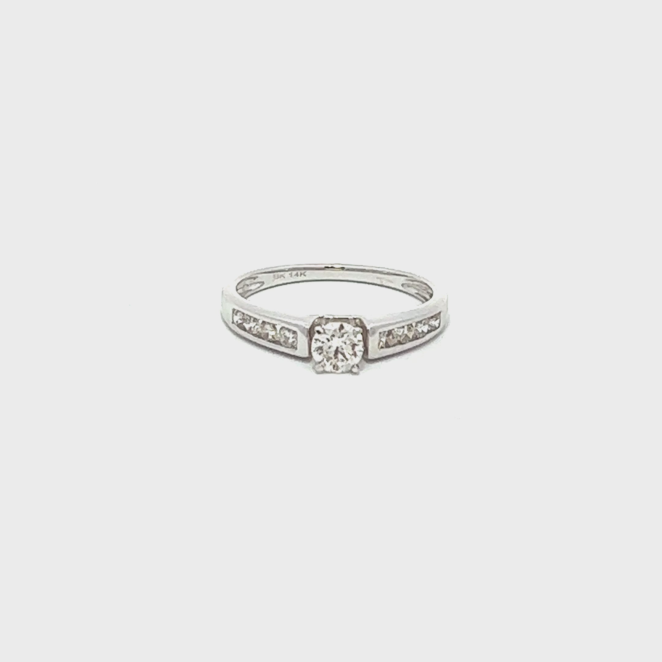 Vintage Round Diamond Ring