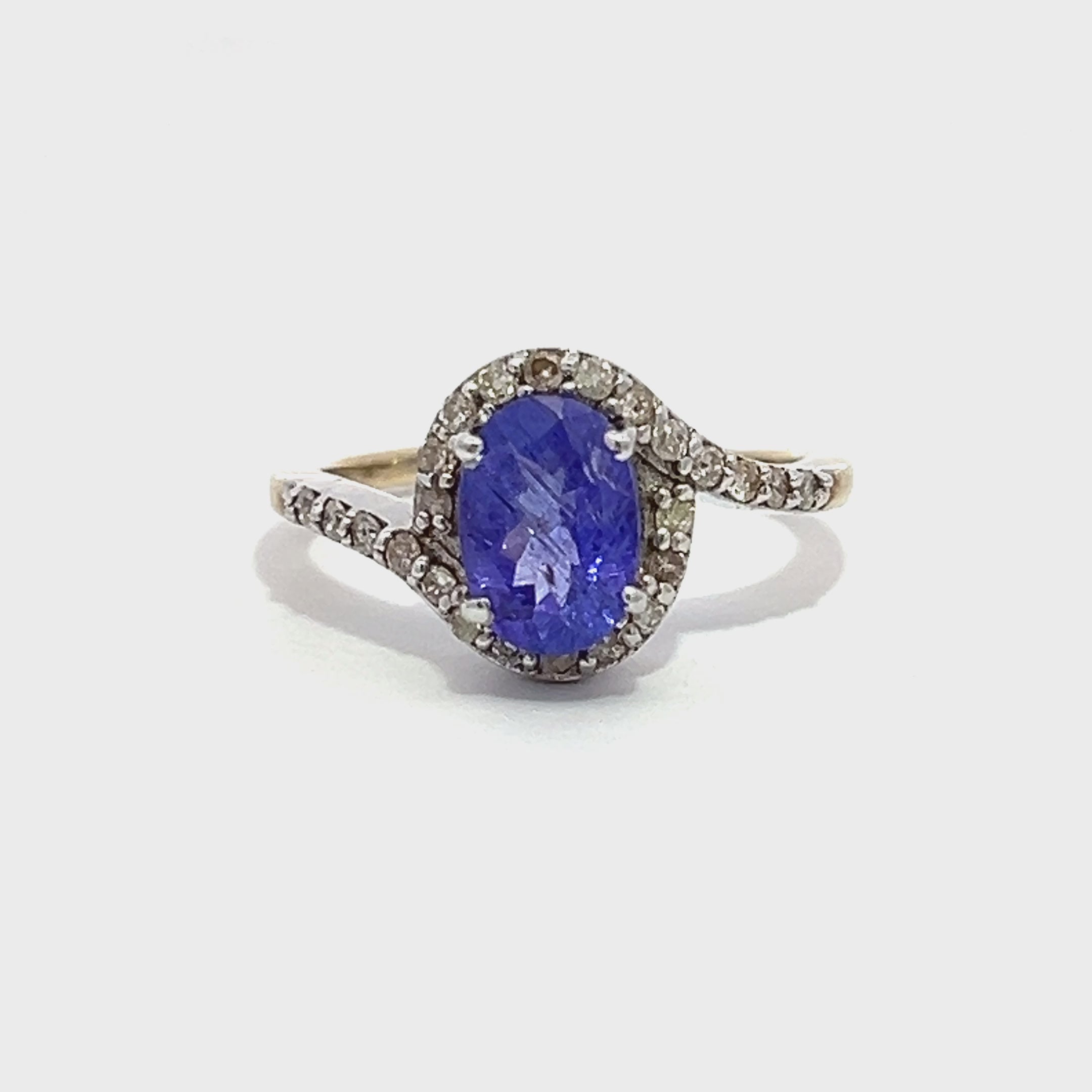 Sapphire Diamond Ring