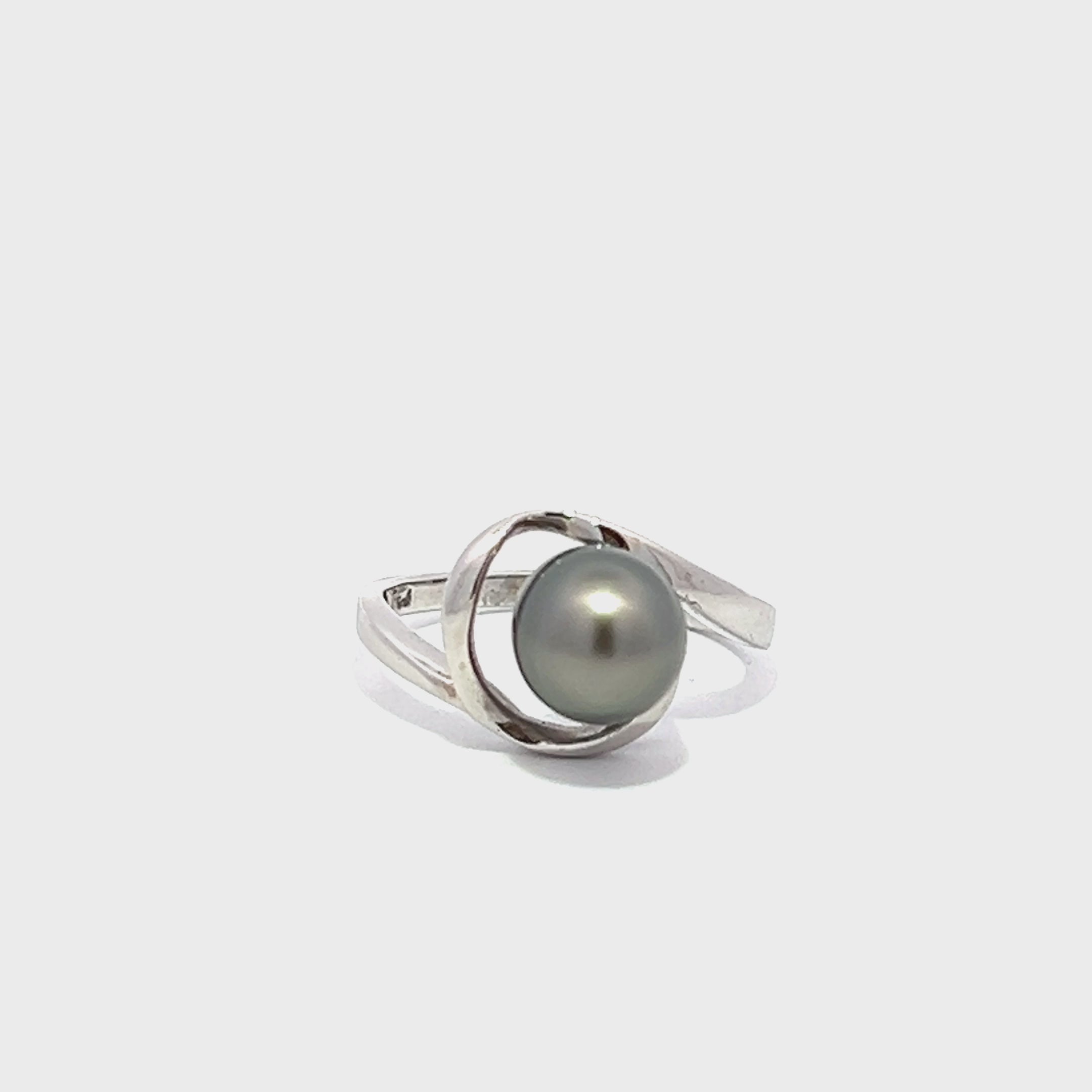 Black South Sea Pearl Ring