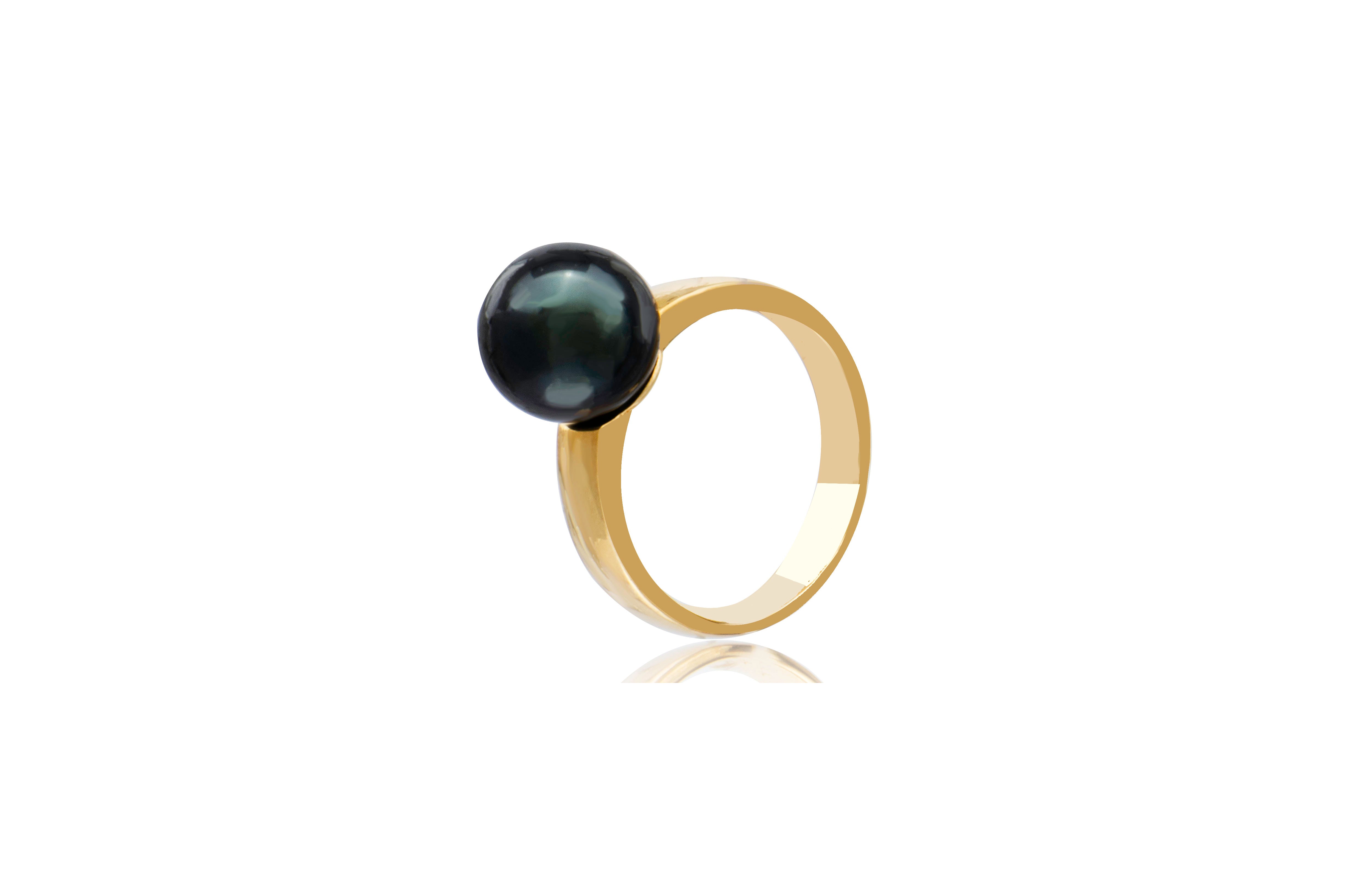 18K Yellow Gold Black South Sea Pearl Ring