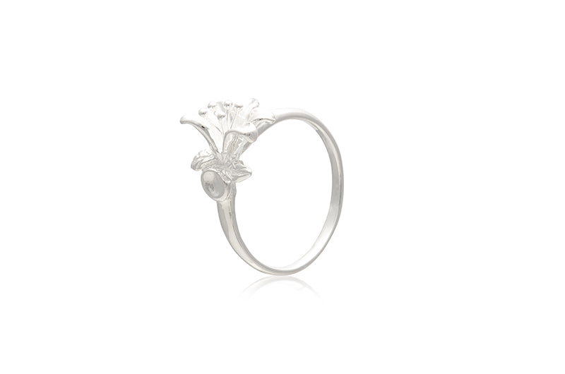 Lily Flower Ring