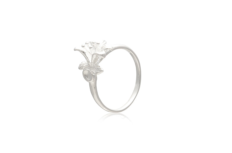  Lily Flower Ring