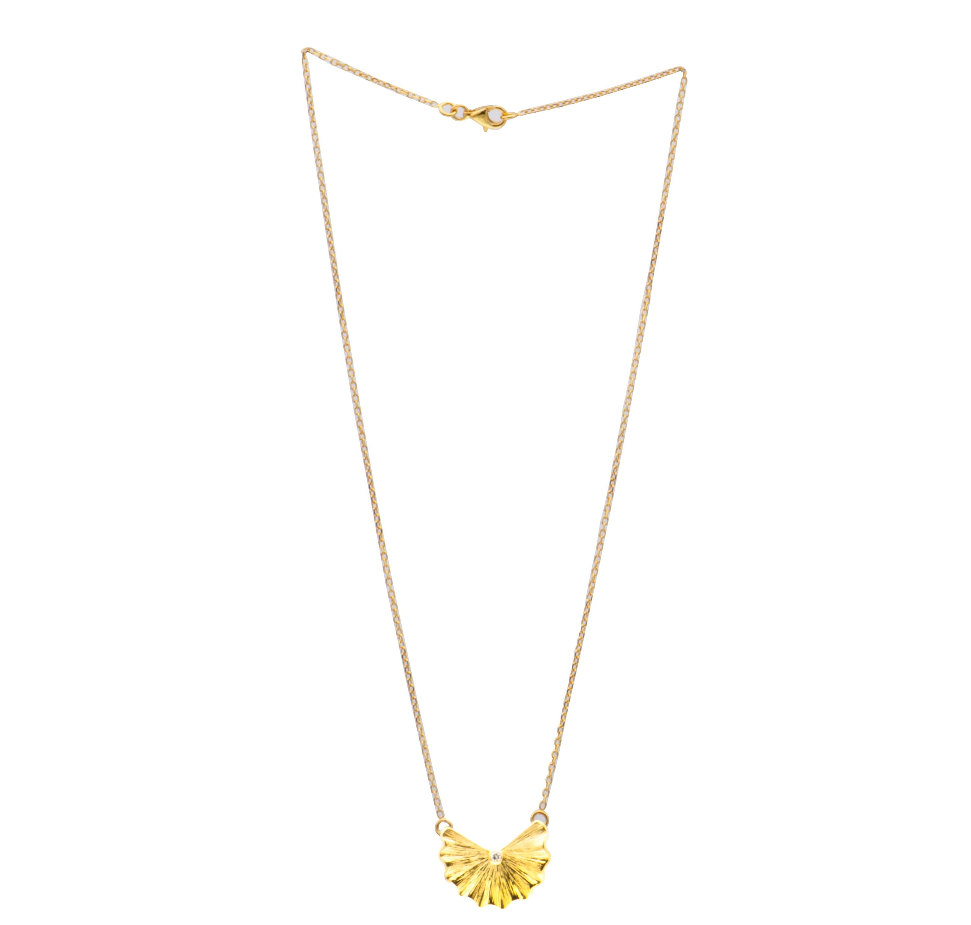 Leaf Diamond Necklace