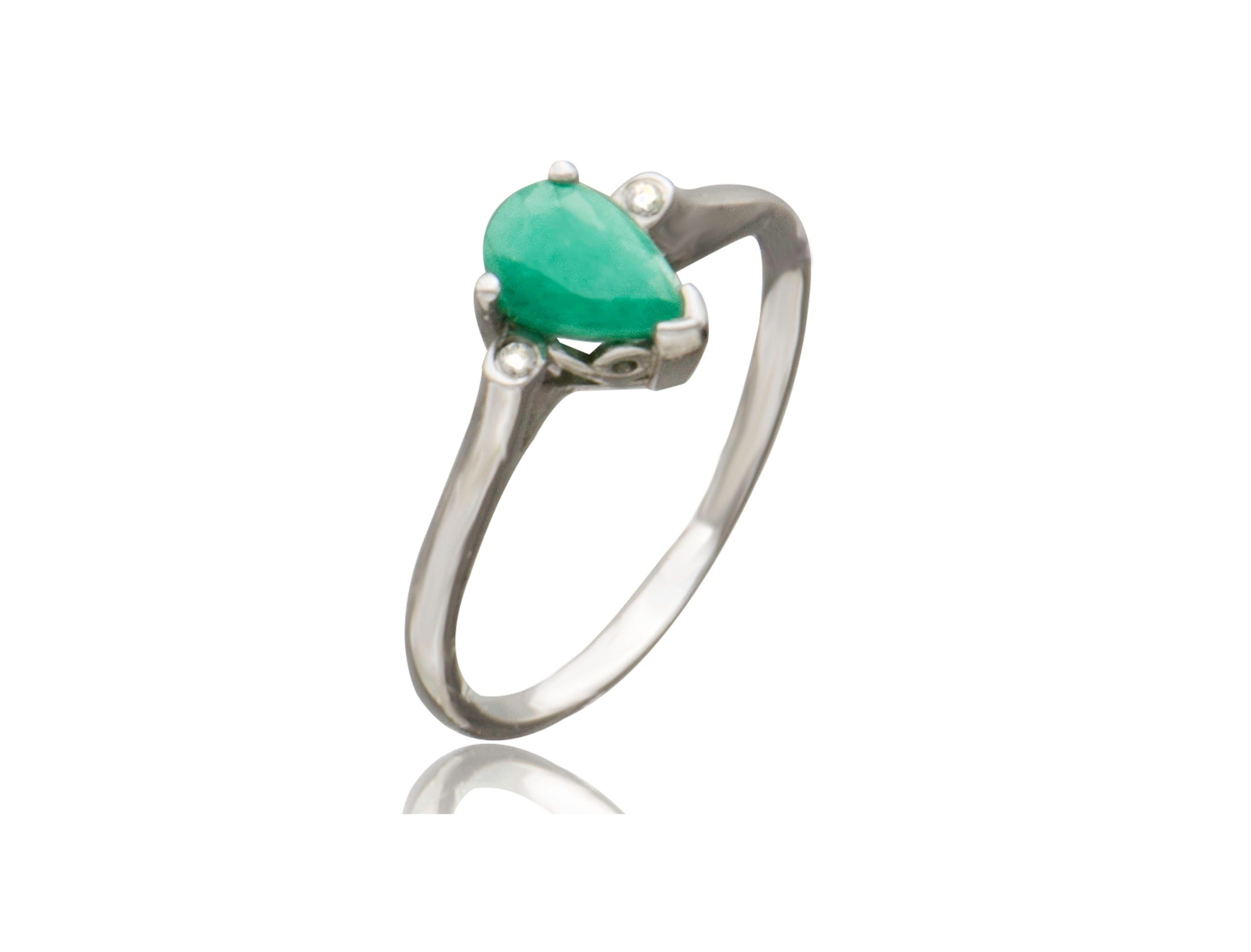 Tear Drop Emerald Cubic Zirconia Ring