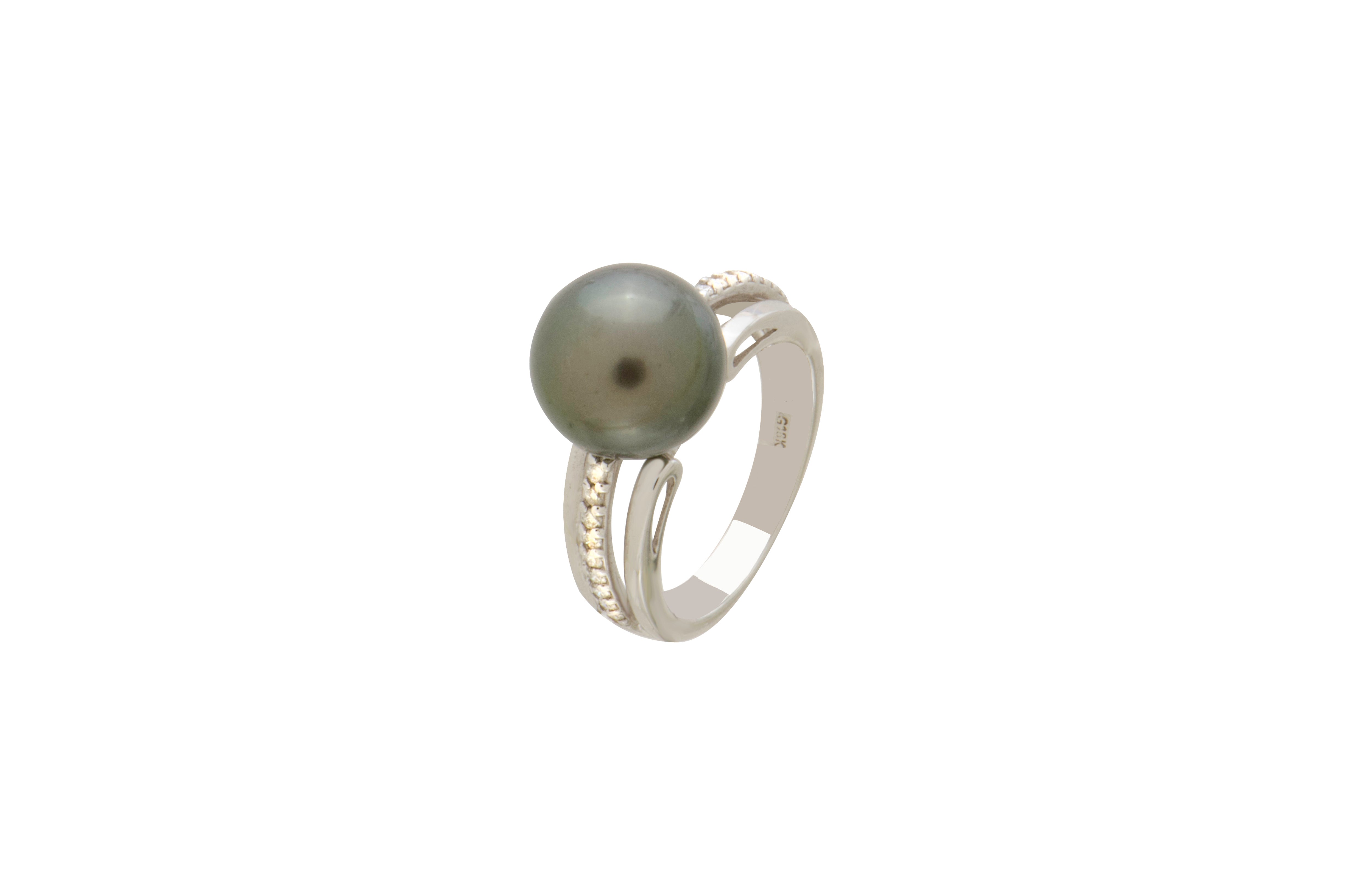South Sea Pearl Peacock Diamond Ring