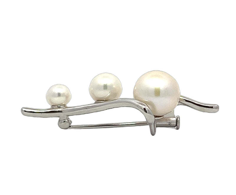 White Fresh Water Three Pearl Brooch