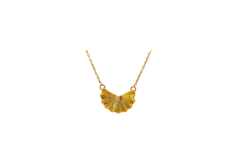 Leaf Diamond Necklace