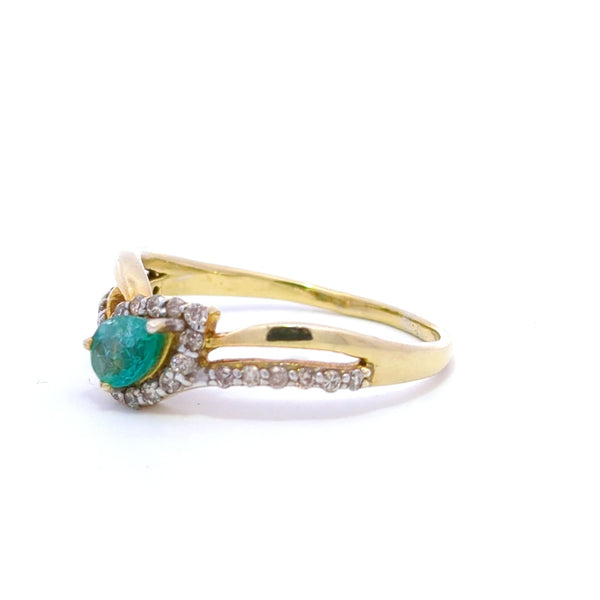 Emerald Teardrop Diamond Ring