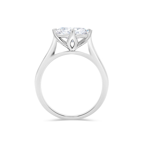 Lab Grown Oval Diamond Engagement Ring