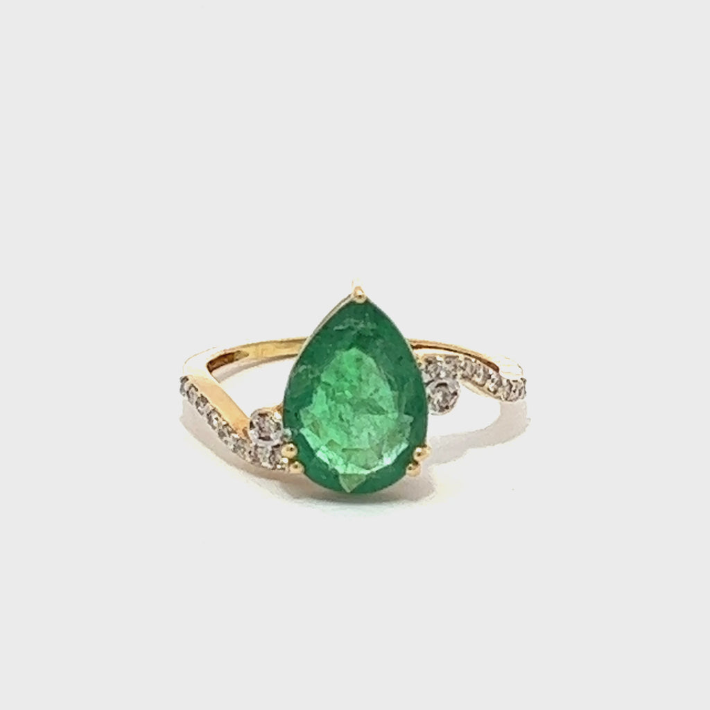 Emerald Teardrop Diamond Swirl Ring