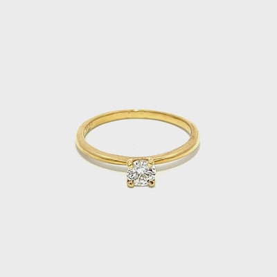 Solitaire Round Diamond Ring