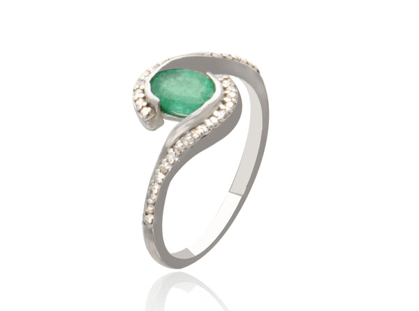 Sterling Silver Emerald Diamond Oval Ring